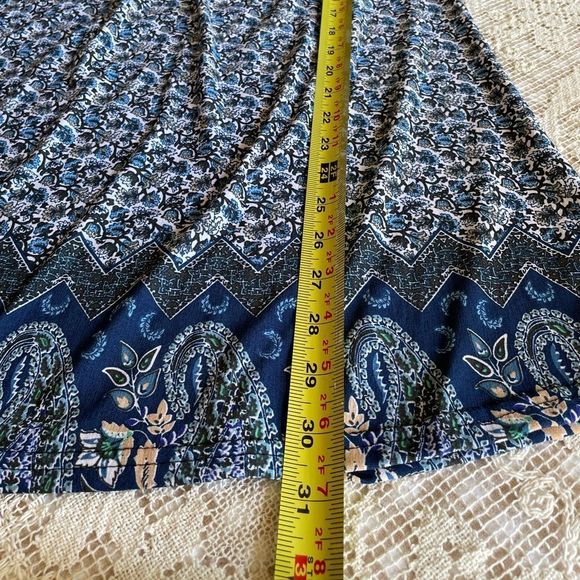 Win Win Boho Floral Tunic Size L-XL - Picture 7 of 10